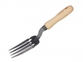 Grep med vridna pinnar 14 cm