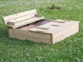 sandbox-with-lid-and-seats-1