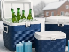 COOLER BOXES AND BAGS