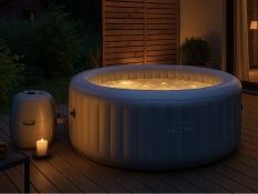 WHIRLPOOL und AUßENWHIRLPOOL