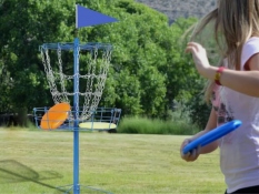 Spēle brīvā dabā Disc Golf