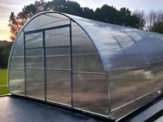 Greenhouses 4 m COMFORT PROF