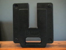 Base plates ∎ 13.5 kg
